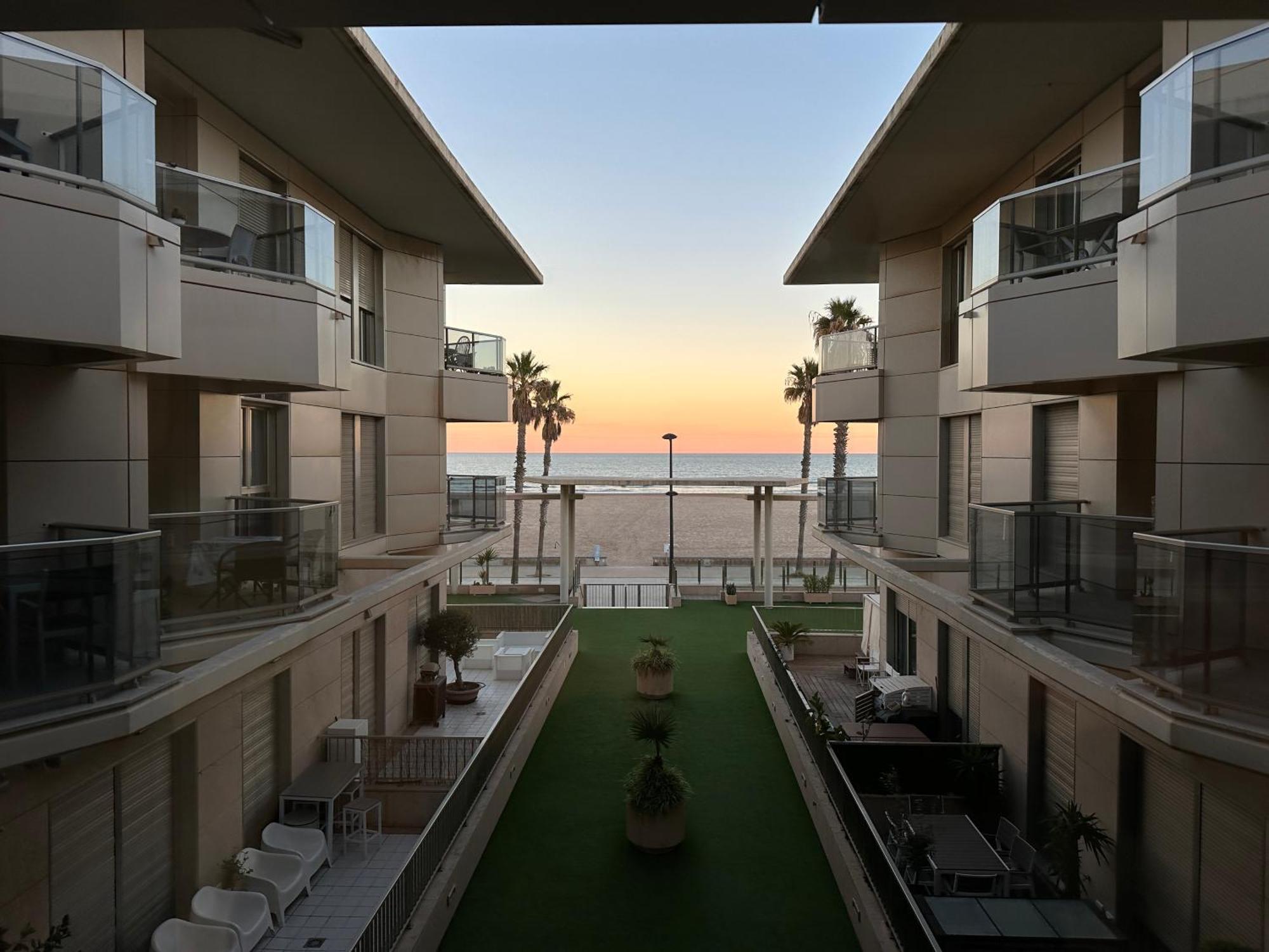 Reinapart Patacona Beach 40 Valencia Exterior photo
